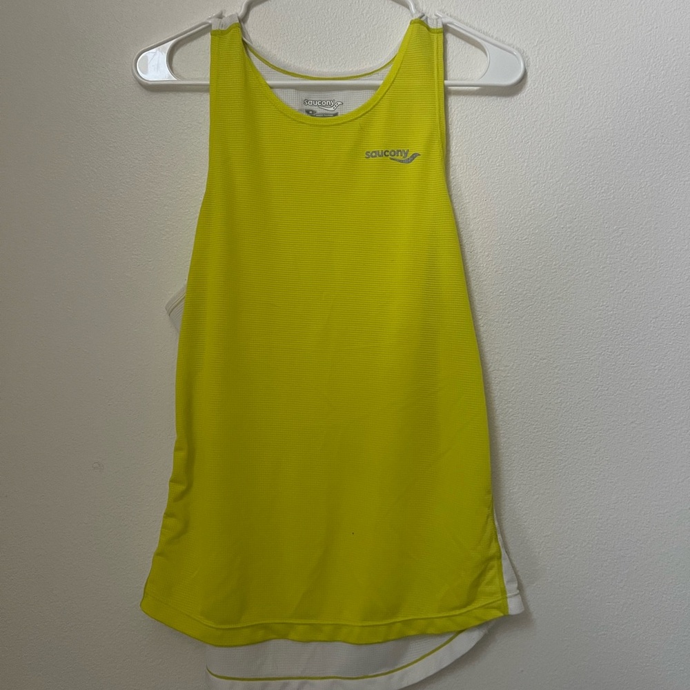 Saucony running tank